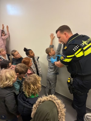 b392126b-b91e-42e6-abd8-78b263d85319